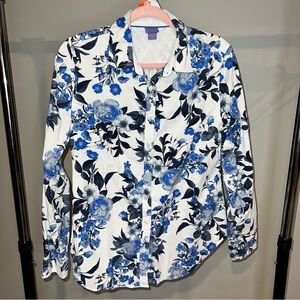 36 Laura Scott floral blouse
